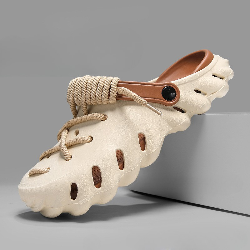 Wayfarer | Laced Clogs