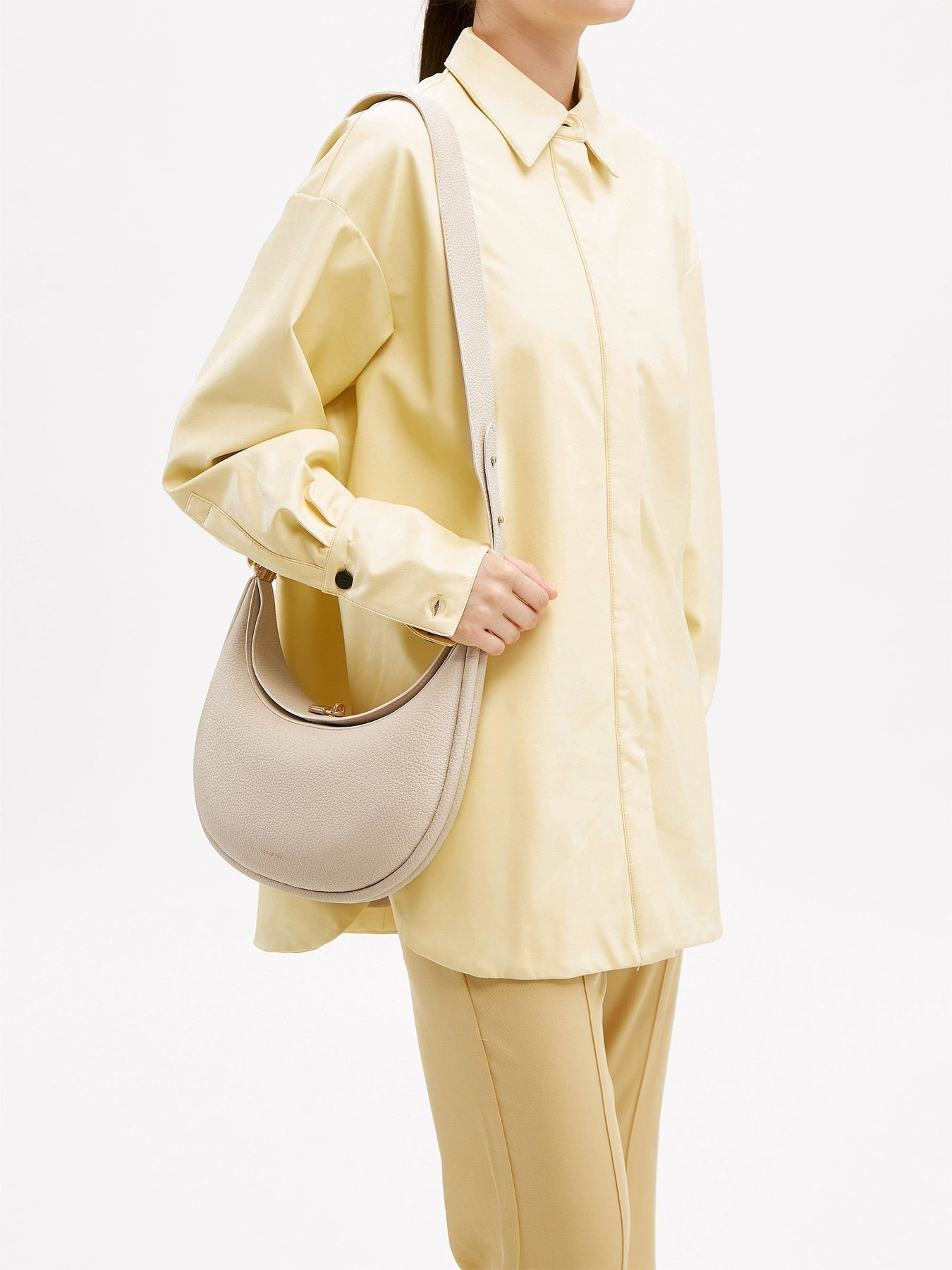 LunaGlow - Crescent Shoulder Bag