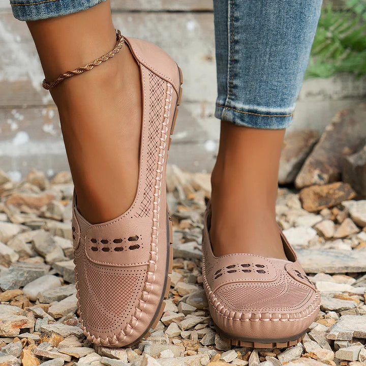 Gerdien | Flat Orthopaedic Shoes
