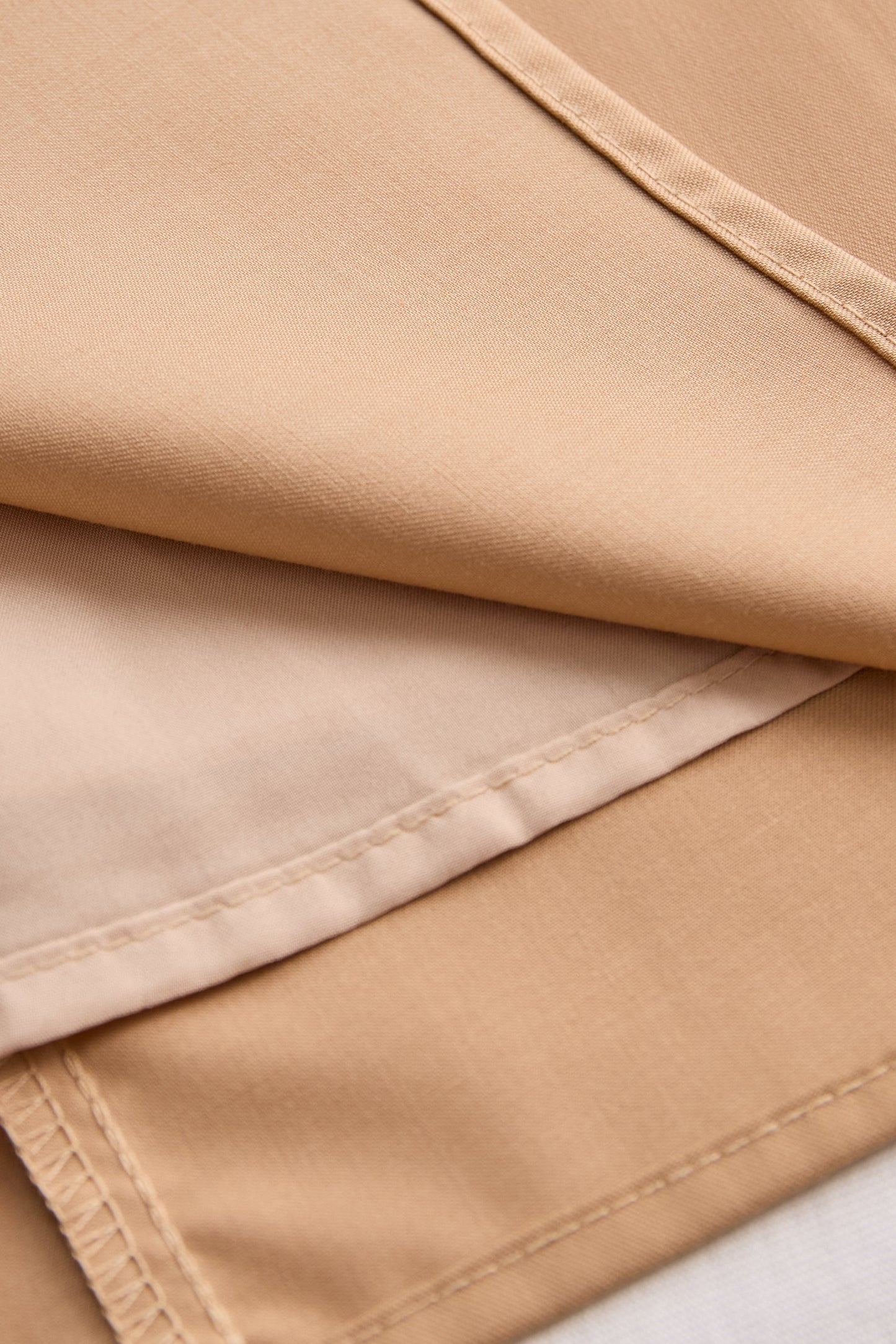 Oksana | Stylish Sleeveless Halter Blouse With Neck Tie Detail