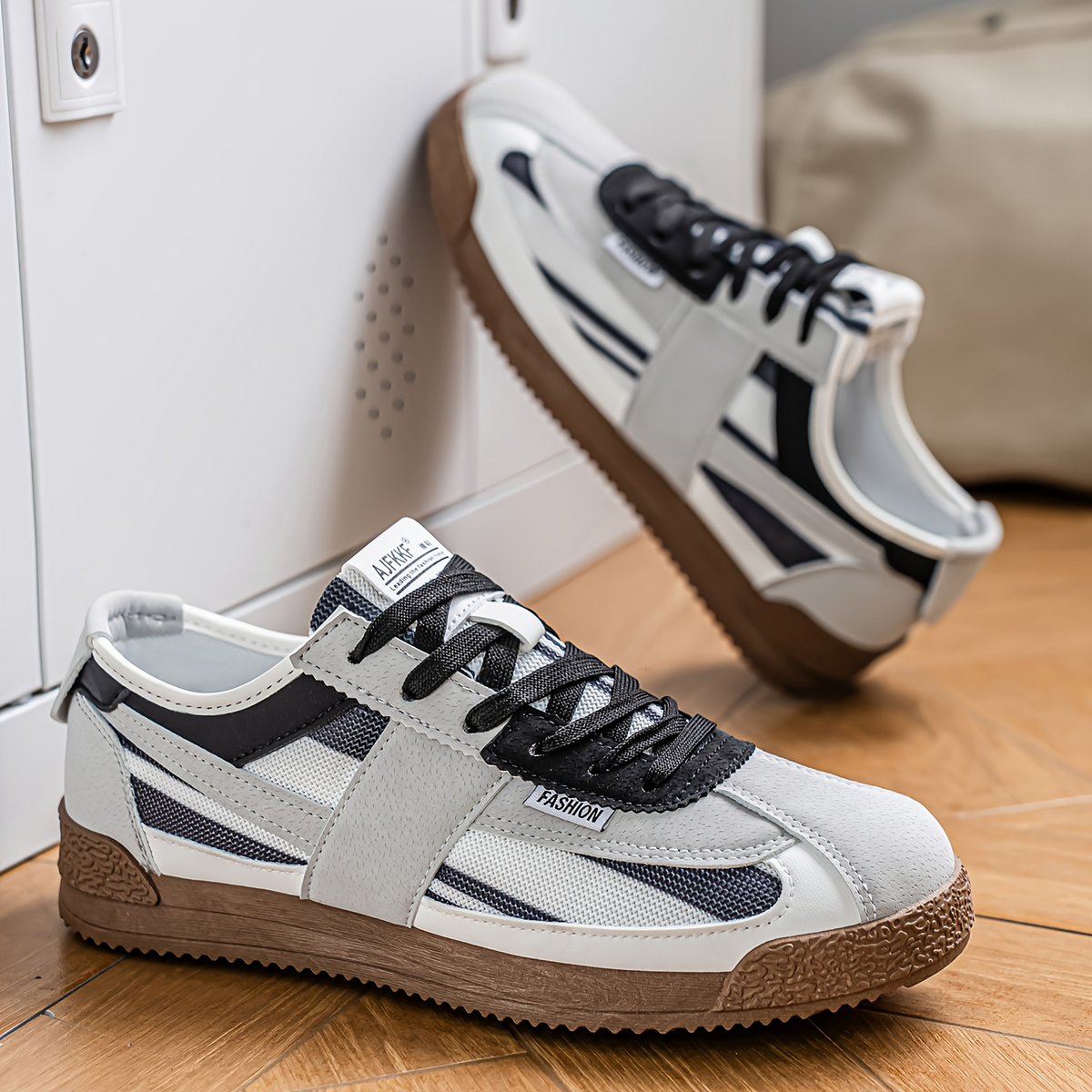 Josiah | Dalston Retro Trainer