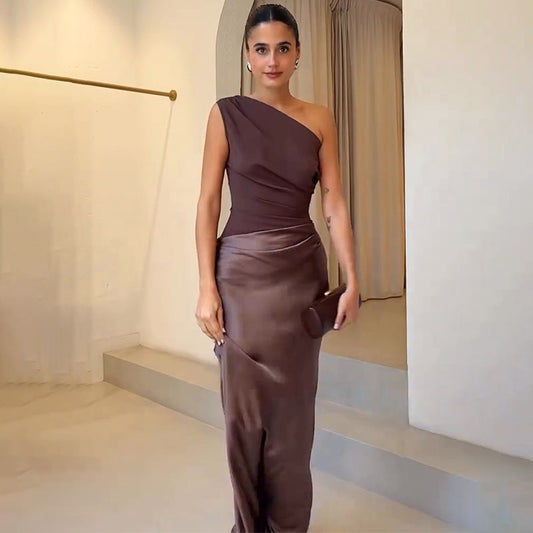 Nikkie | Elegant Maxi Dress