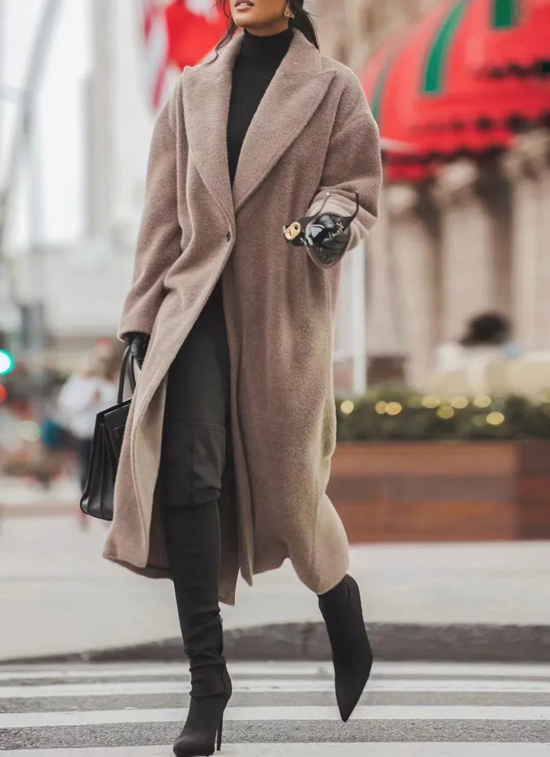 Christy | Women's Oversized Coat - Image 4