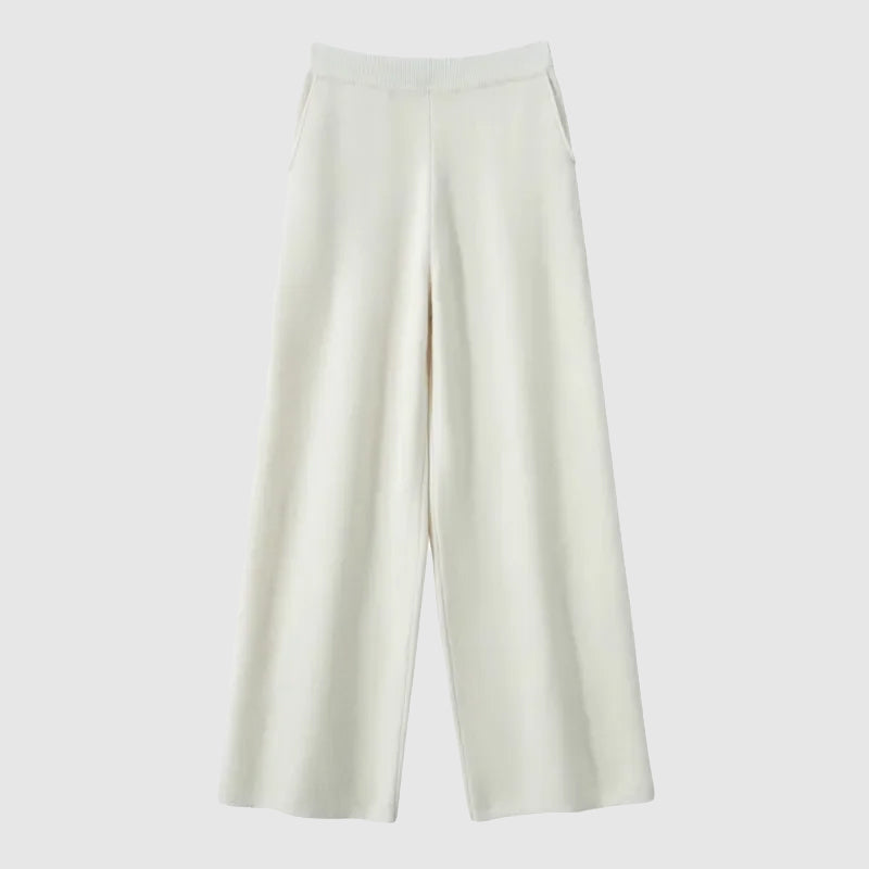 Sofia | Amoretti Velora Casual Pants